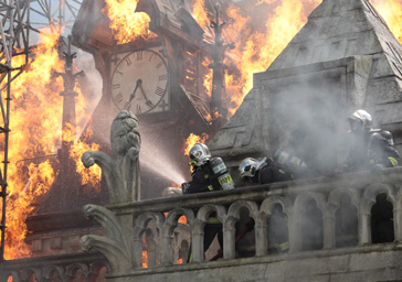 UGC M : Notre-Dame brûle, le nouveau film de Jean-Jacques Annaud
